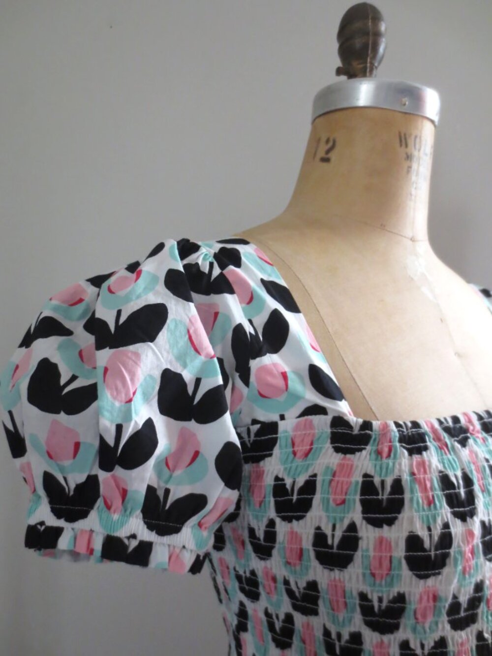 Smak Parlour Coquette Black & Pink Tulip Print Cotton Crop Top - Picture 5 of 7